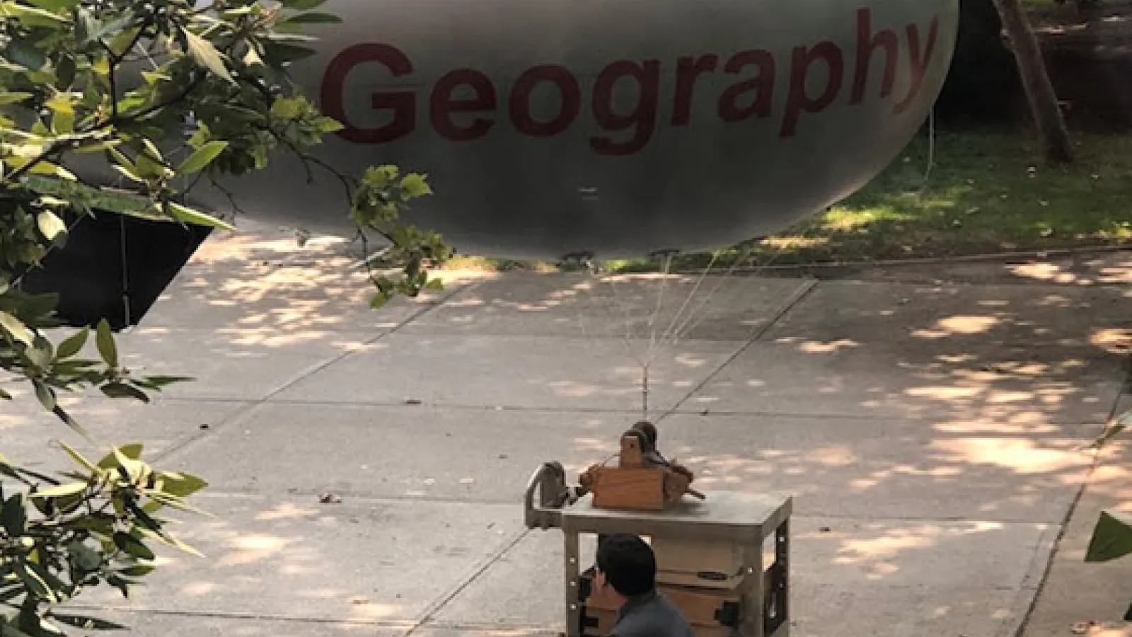 Geography 1900 Blimp