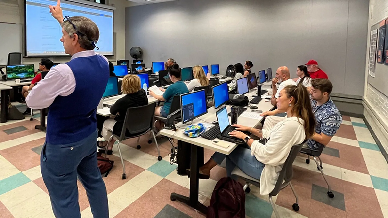 STEAM teachers in session